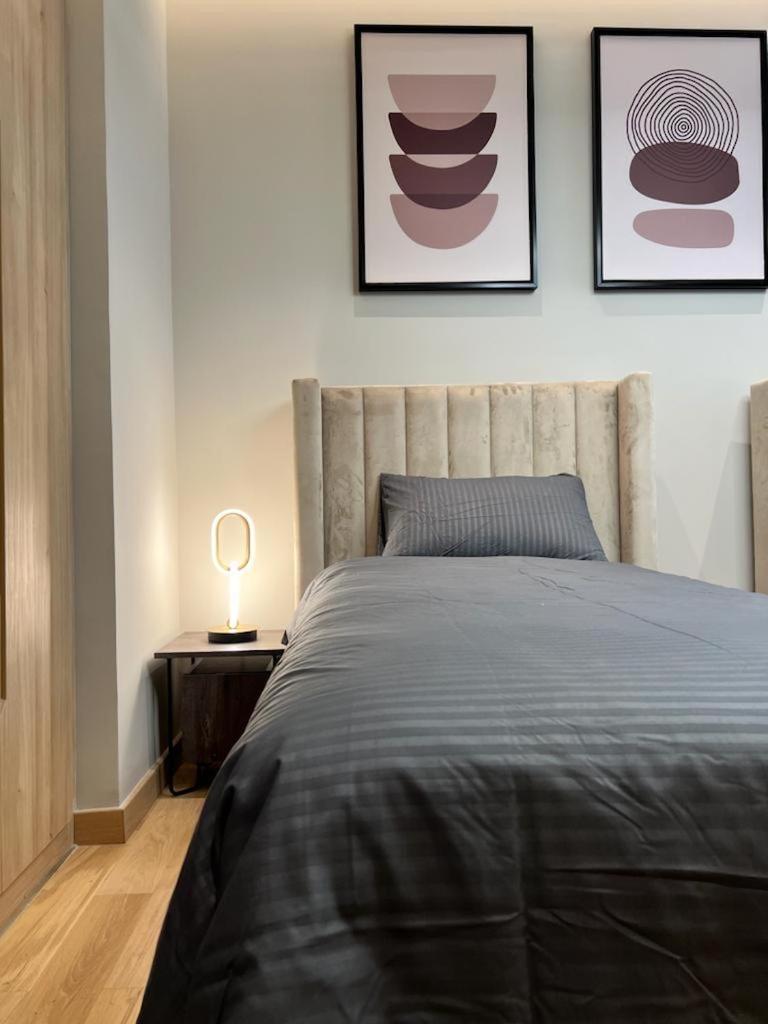 Apartment Enjoy Luxury With Sea View Abu Dhabi